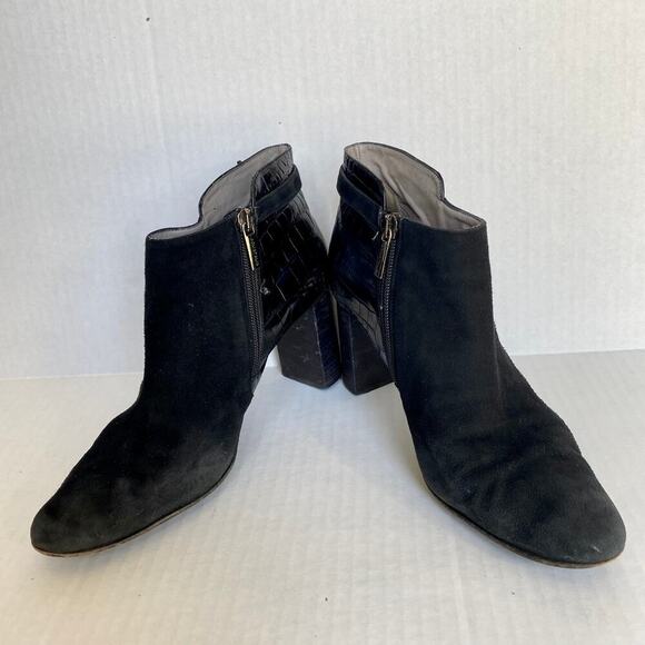 AQUATALIA Vela Boots Ankle Booties Suede Croc Black Buckle Silver Block Heel 9 - Picture 11 of 11